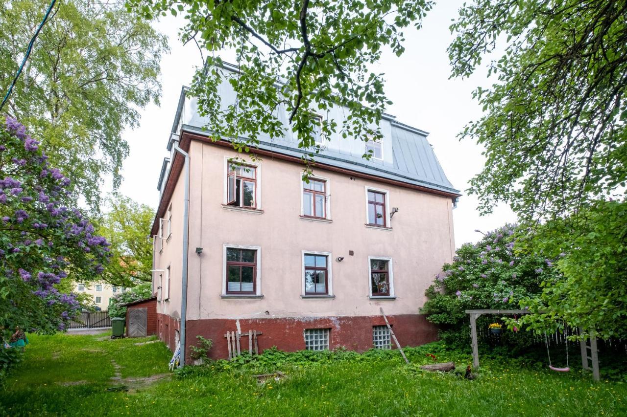 Artists Apartment Near Telliskivi Creative Centre Tallinn Exteriör bild